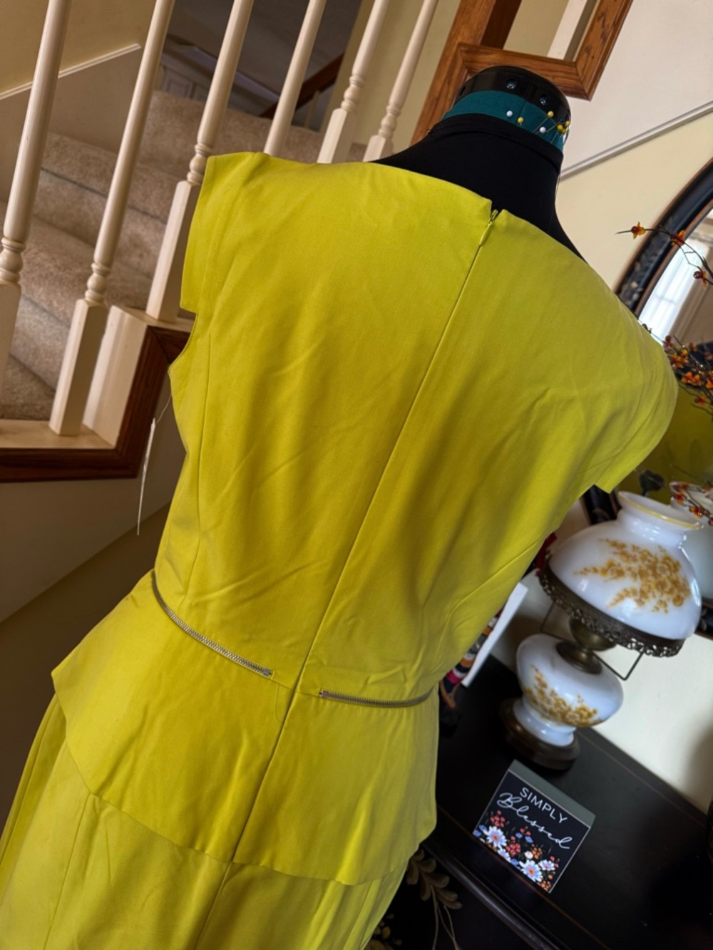 ANTONIO MELANI Bright Yellow Sheath Dress with Peplum Detail - Picture 9 of 17